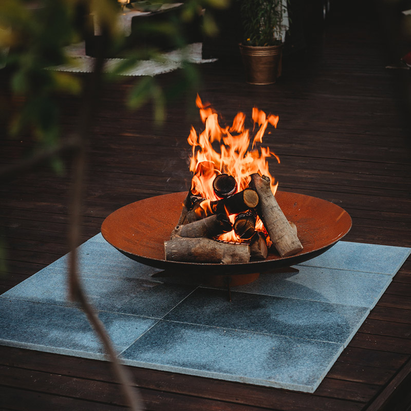 How to Light a Fire Pit Every Time: A simple 4-Step Guide